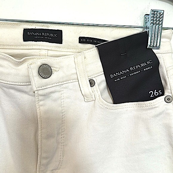 NWT! Banana Republic Mid Rise Skinny Ankle Off-White Jeans - Picture 4 of 8